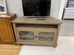 Light Wood TV Cabinet