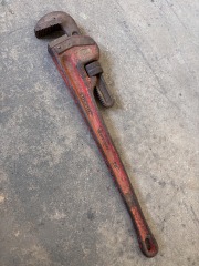 Vintage Ridgid 24\