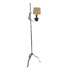 1930\u2019s Iron Floor Lamp (works)