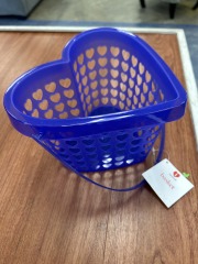 Heart Basket (Blue)