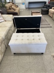 Ottoman w\/Storage