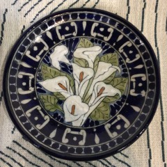vintage hand-painted Mexican Talavera ceramic plate