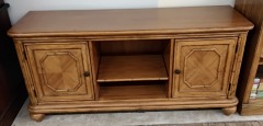 Oak TV Console 60 x 20