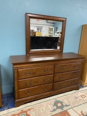 Traditional Six-Drawer Wood Dresser with Mirror