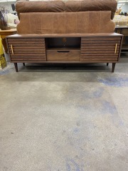 MCM Style Entertainment Center