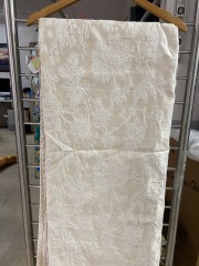 Wedgewood Champage Botanical Tablecloth (124x68)