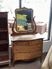 Dresser & Mirror