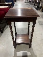 Accent Table w\/Spindles      2893