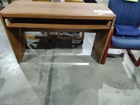 Desk w\/Slide out Drawer             2793