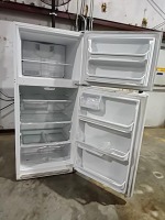 Kenmore Refrigerator     2906