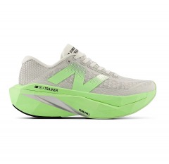 3042 BLK 1 | NEW BALANCE Fuelcell Supercomp Trainer V3 Shoes