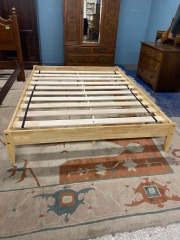 Night and Day Wood Platform Queen Bed Frame