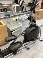 SPIRIT ELLIPTICAL TRAINER (ORG. PRICE $1,799.00)