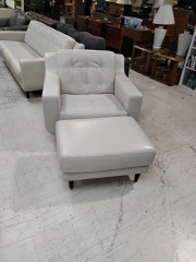 Chair & Ottoman*38.5'x 36\