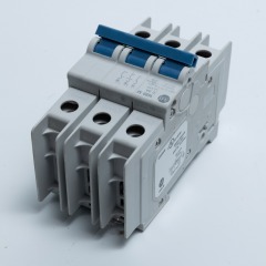 Allen-Bradley 1489-M3C030