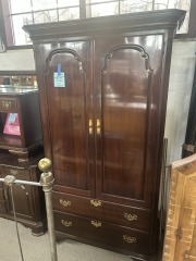 Ethan Allen Wardrobe