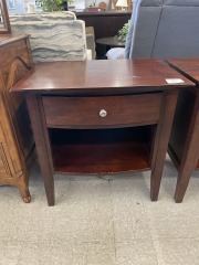 Nightstand w\/ Drawer