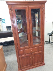 OAK MIRROR BACK CORNER CABINET W\/2 GLASS, 2 SOLID DOORS, 1 DRAWER