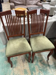 Wood dining chair\/green seats