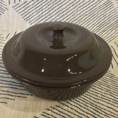 Pampered Chef Round Covered Baker