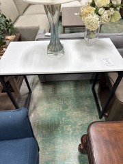 White top\/ black frame desk