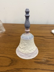 LLADRO ETERNAL LOVE BELL LTD.