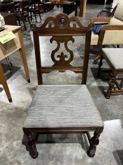 Dining Chairs Set of 4       2952