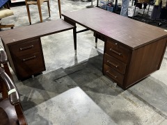 Left Return Desk 2949