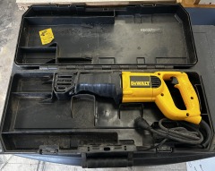 DeWalt DW304P Reciprocating Saw