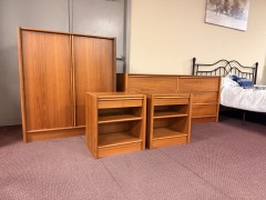 MCM Jesper Danish 4 Piece Bedrm Set