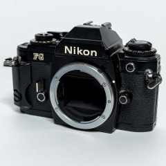 Nikon FG and N2000 35mm SLR Film Camera Kit