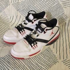 Jordan Flight 23 SIZE 10