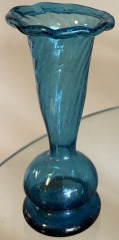 Vtg. Vase, Aqua Hand Blown Glass 6\u201dH