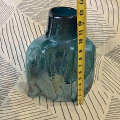 handcrafted art glass vase