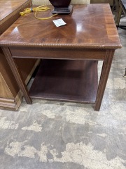 square end table w\/ lower shelf