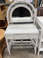 Wicker Vanity w\/Mirror