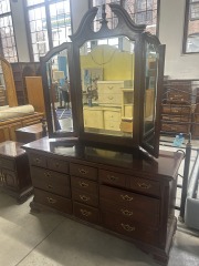 Thomasville Dresser & Mirror
