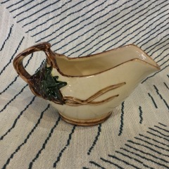 Vintage McCoy Art Pottery Creamer Gravy Bowl IVY LEAF VINE Pattern Branch Handle