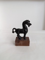 AMR Small Horse Statue
