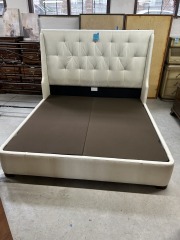 Mr. 7 Mrs. Howard King Bed