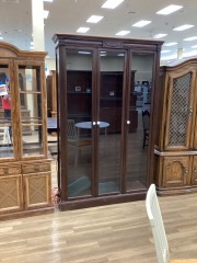 EXTRA LARGE VINTAGE TRIPLE DISPLAY CASE W\/ GLASS SHELVES