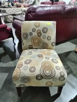 Stuffed Chair    3035