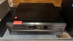 Onkyo DX-C390 6 cd changer