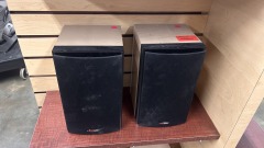 Polk Audio Bookshelf Speakers Pair T15