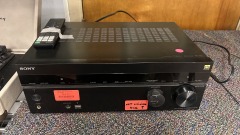 SONY DH750 Receiver w\/ remote