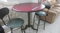 Pub Height Table w\/2 Stools
