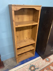 Tall Classic-looking Bookshelf