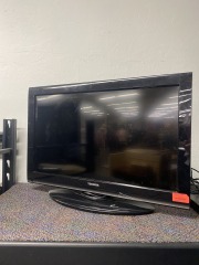 Toshiba 32 TV (no remote)