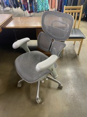 Ergonomic Rolling Office Chair