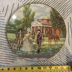 vintage collector plate features a painting of Monticello by John Alan Maxwell from the Gorham Southern Landmark Series.